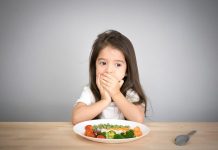 Biếng ăn sinh lý thường xảy ra ở trẻ nhỏ, đặc biệt trong các giai đoạn phát triển