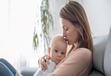 Thay đổi nội tiết tố sau sinh có thể ảnh hưởng rõ rệt