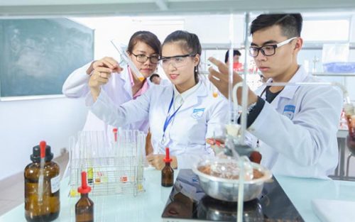 Cao đẳng Y Dược Đồng Nai tuyển sinh Cao đẳng Xét nghiệm năm 2018